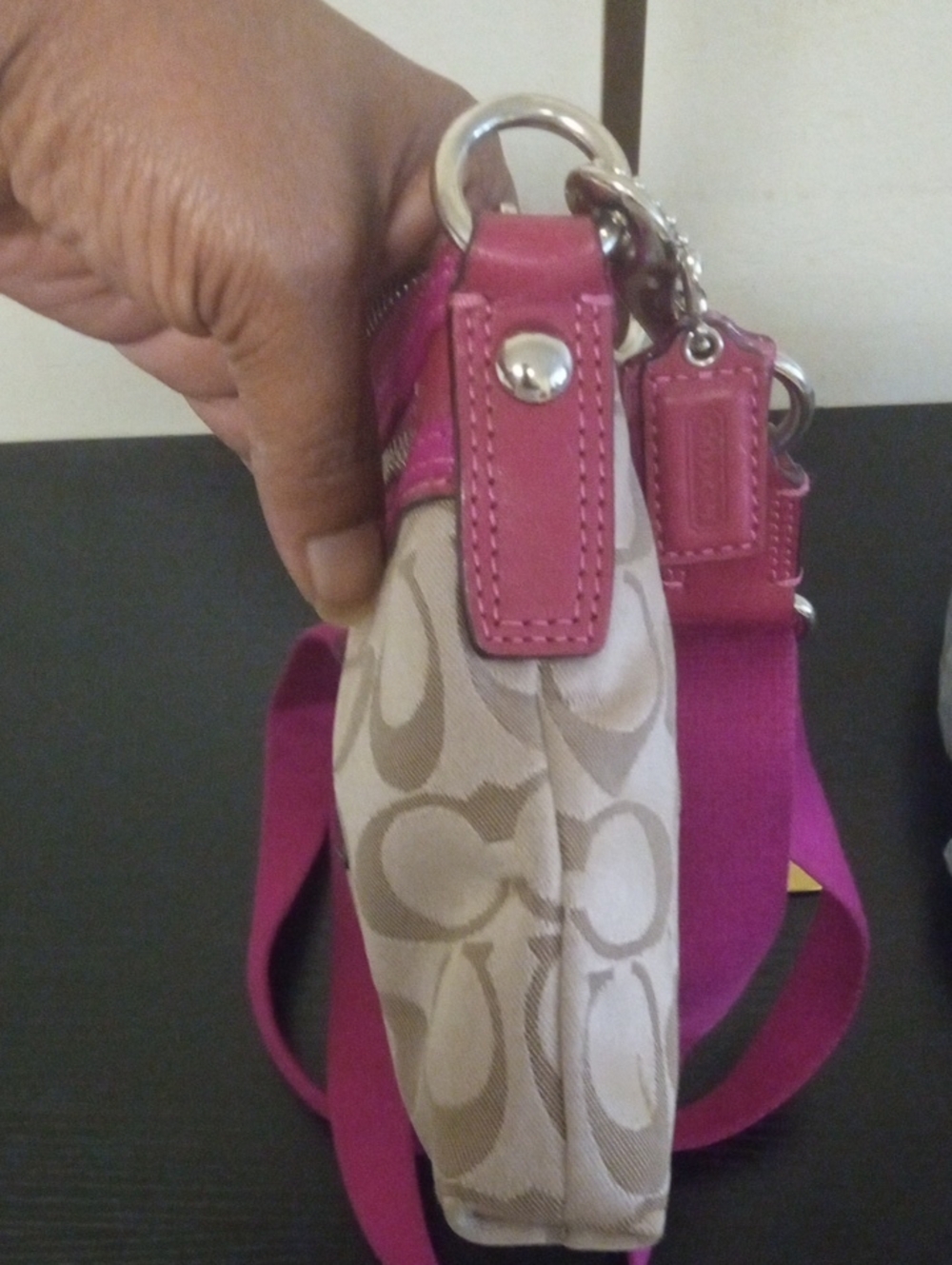 Coach Poppy Crossbody EUC - Picture 7 of 13